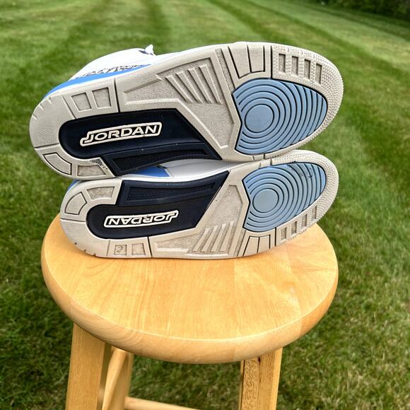 Size 8.5 - Nike Air Jordan 3 Retro UNC Men's Shoes - Ships Now - Picture 7 of 10